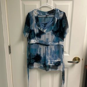 Short sleeve blouse